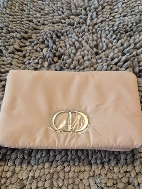 NWT Dior Blush Satin Clutch with Silver CD Emblem [B5-5]